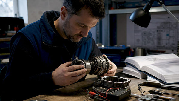 Engineer inspecting Haldex coupling unit